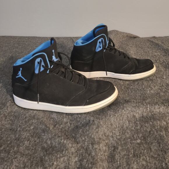 Nike Air Jordan 1 Men\'s Black Shoes Size 9 main image 5